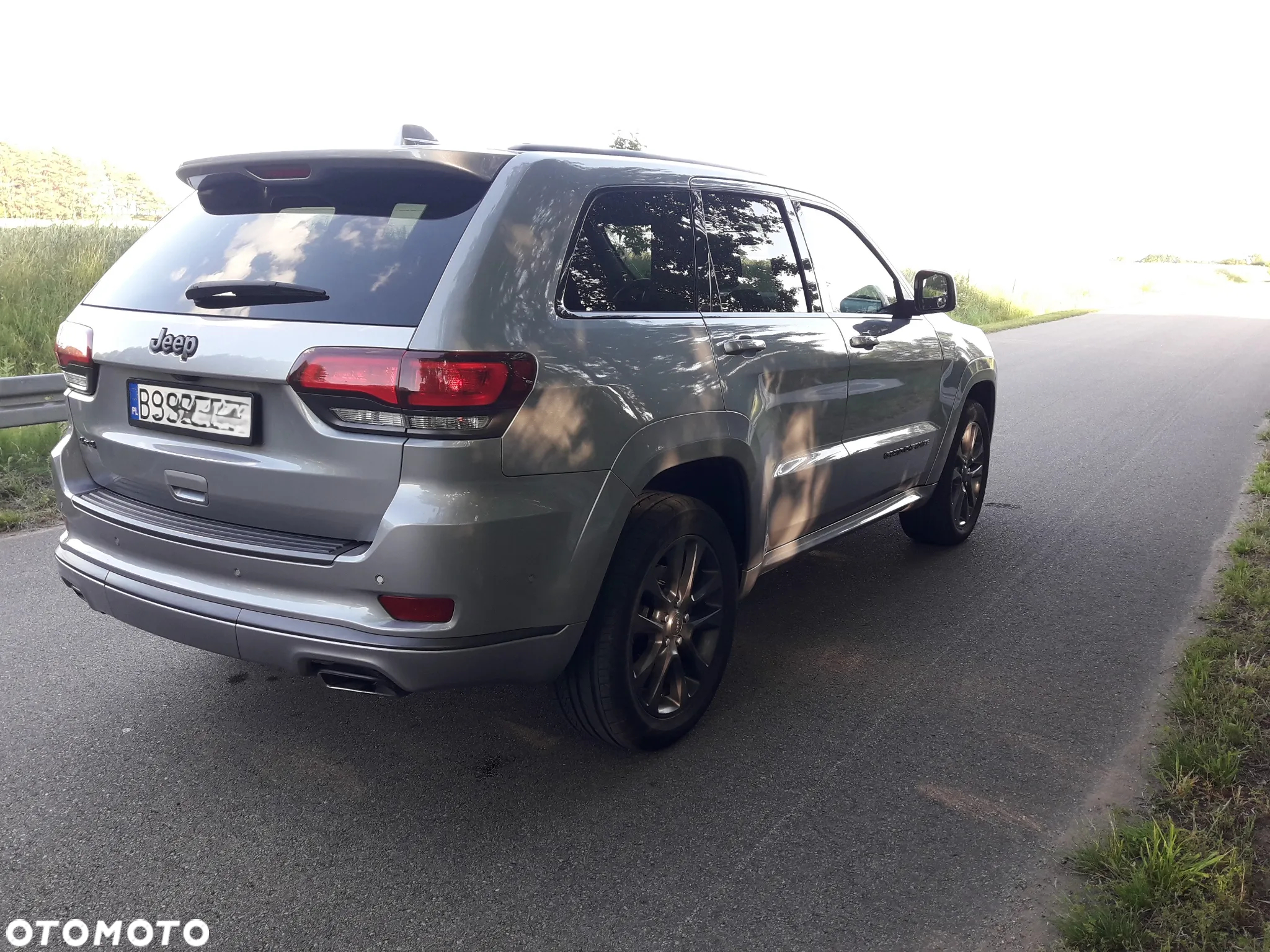 Jeep Grand Cherokee 5.7 V8 HEMI Overland Summit