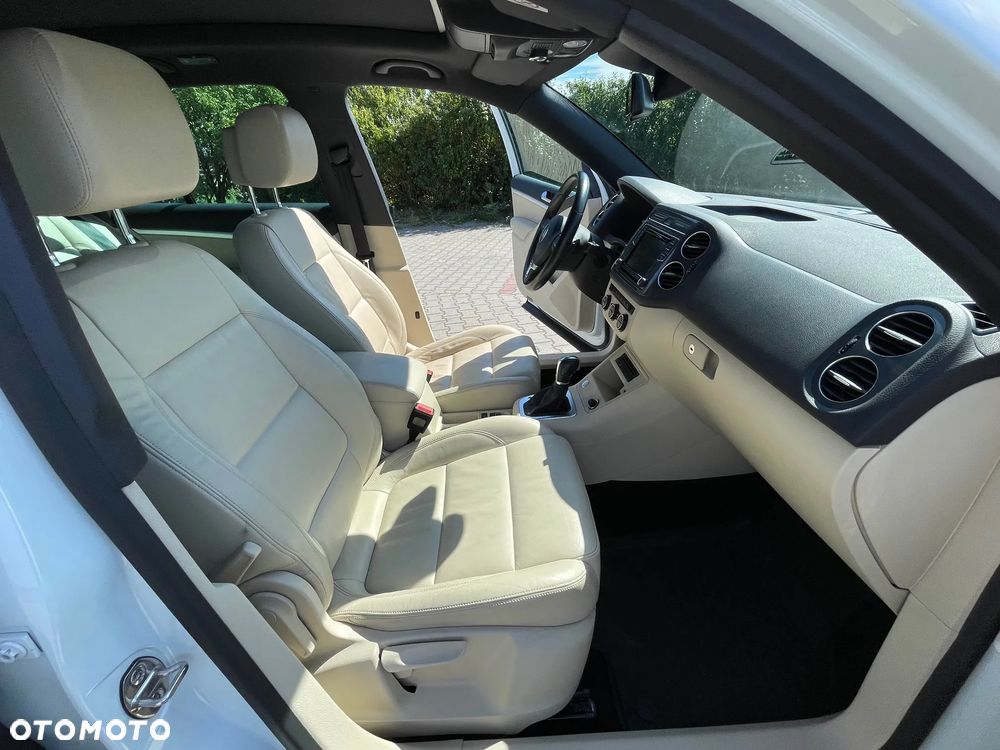 Volkswagen Tiguan 1.4 TSI Sport&Style DSG - 29