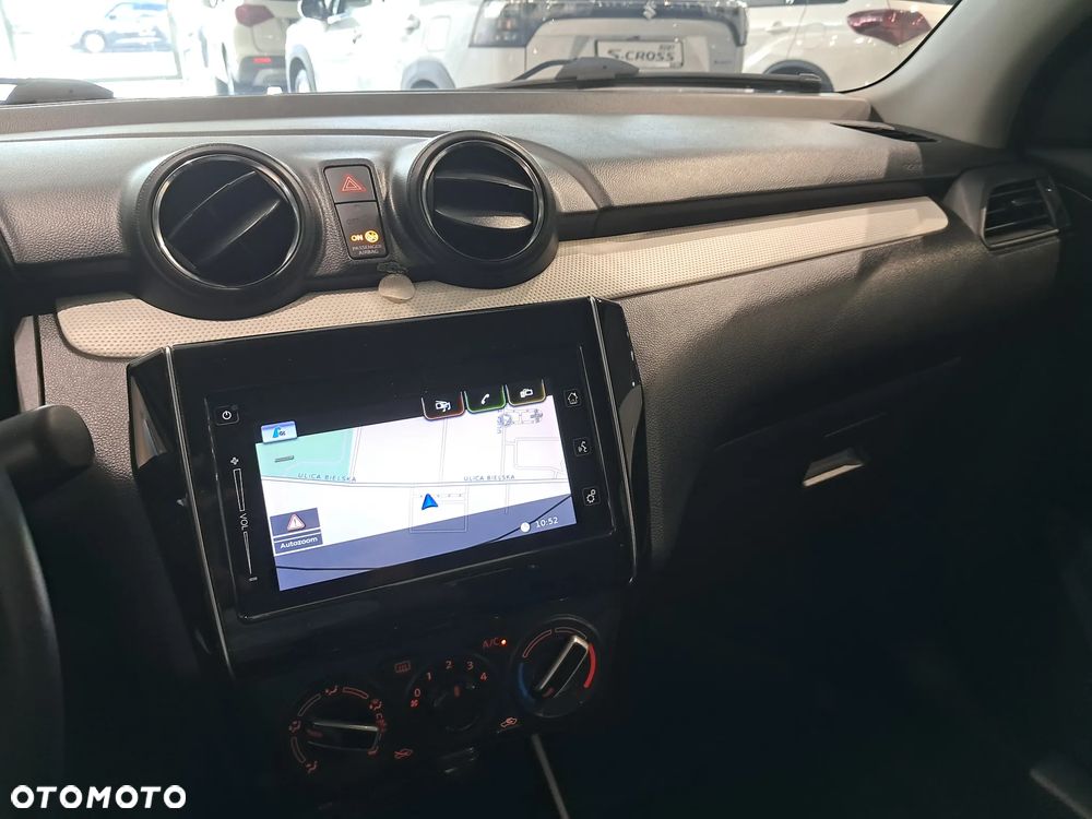Suzuki Swift 1.2 Dualjet SHVS Premium Plus - 12