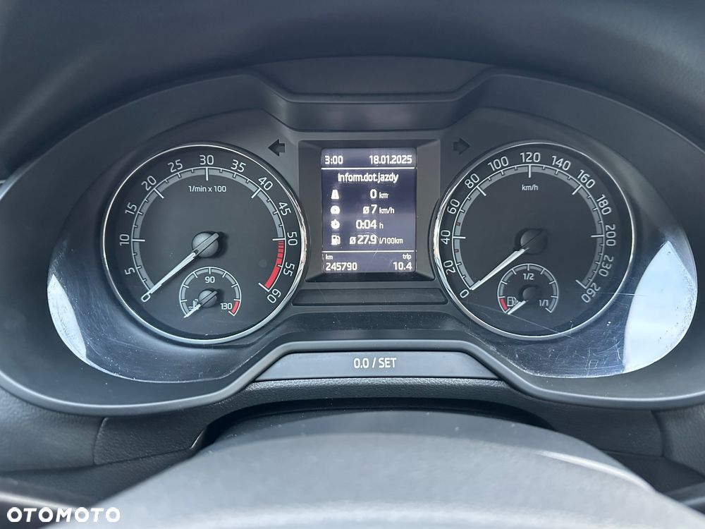 Skoda Octavia - 10