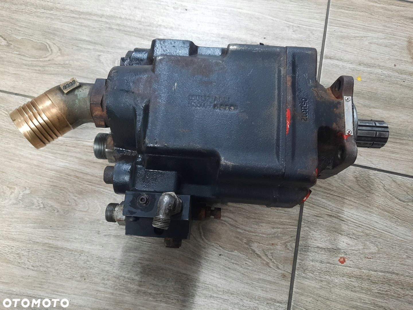 POMPA HYDRAULICZNA WIELOTŁOCZKOWA HYDRO LEDUC 120 - 1