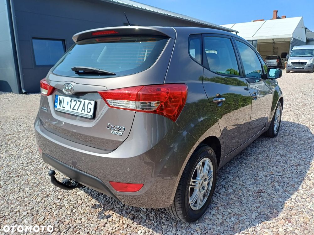 Hyundai ix20 1.6 CRDi Trend - 12