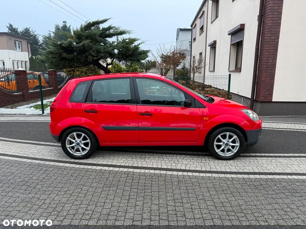 Ford Fiesta 1.3 Style - 10