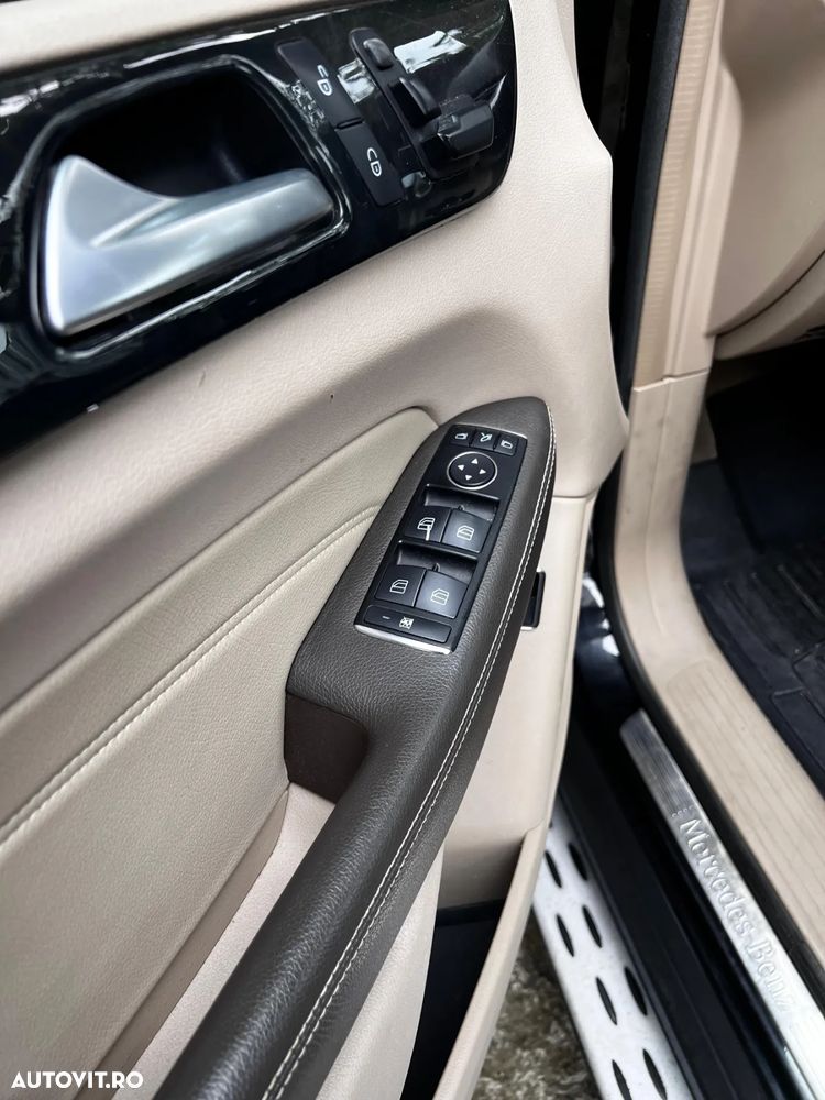 Mercedes-Benz ML 350 BlueTEC 4MATIC 7G-TRONIC - 7