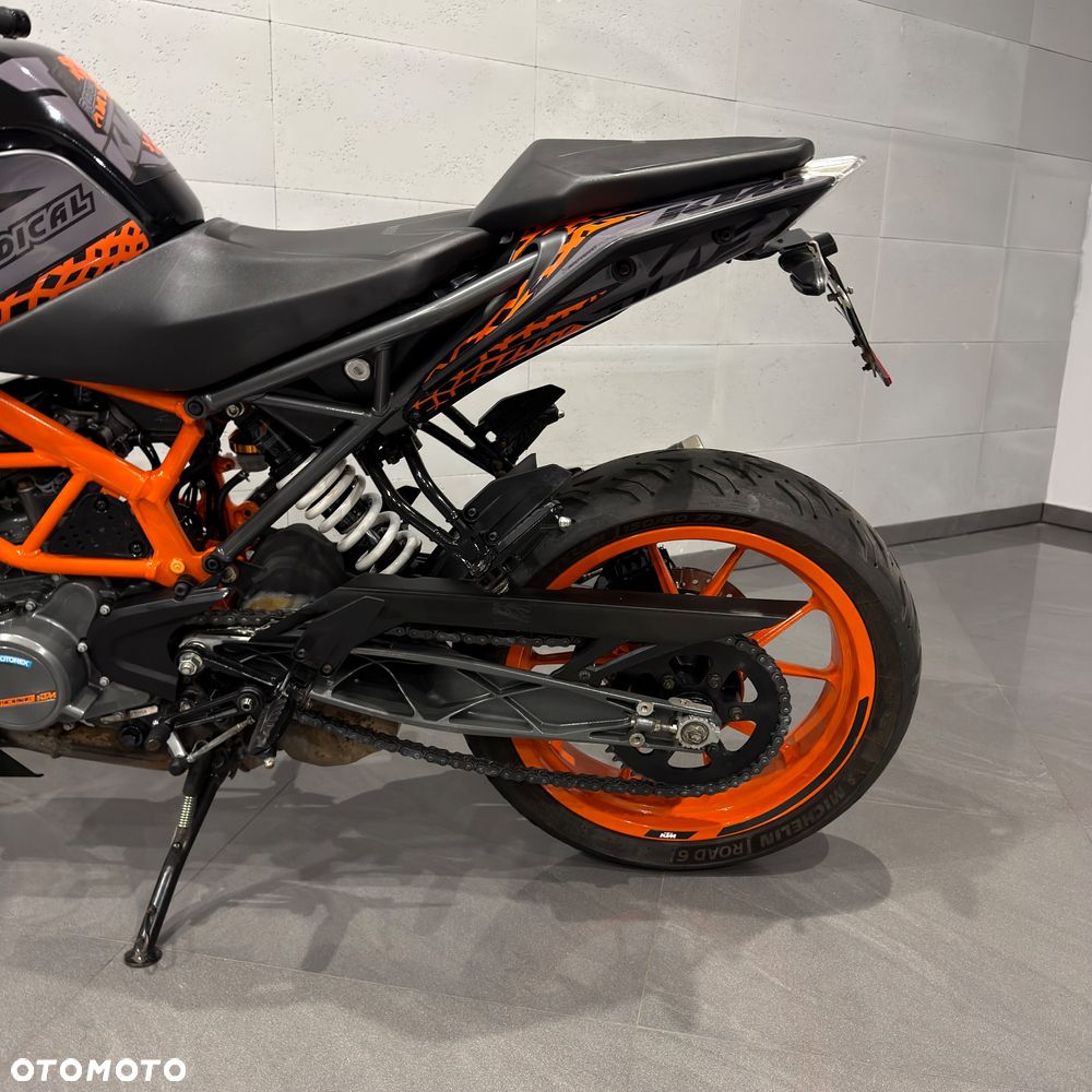 KTM Duke - 11