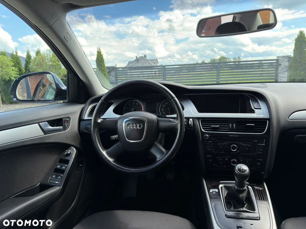 Audi A4 Limousine 2.0 TFSI Ambiente - 33