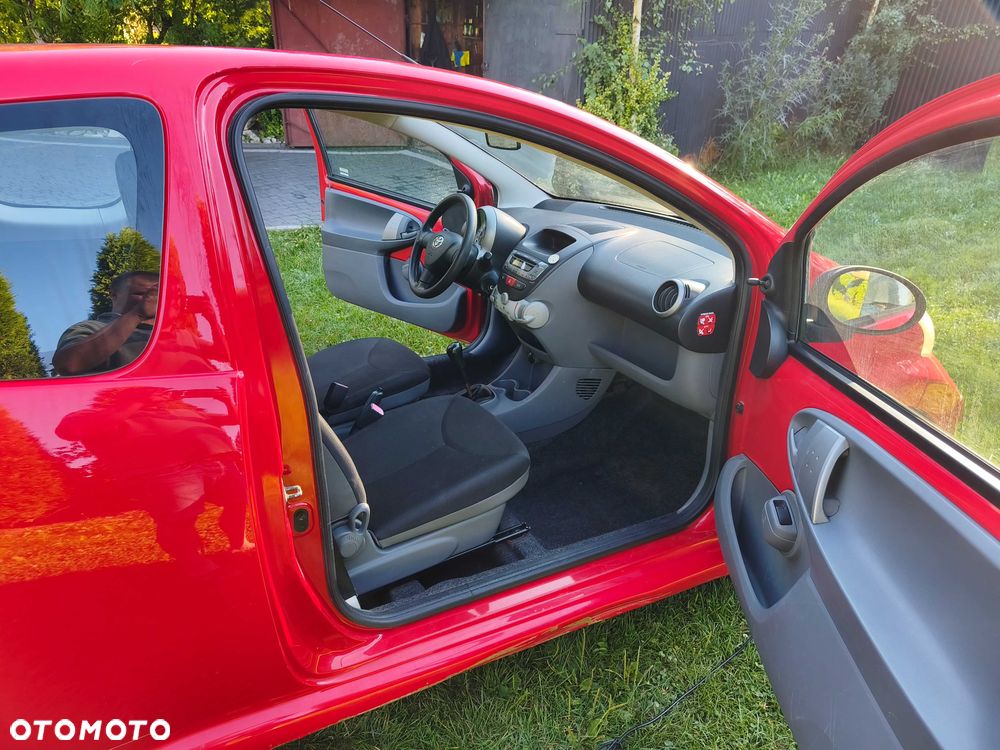 Toyota Aygo - 8