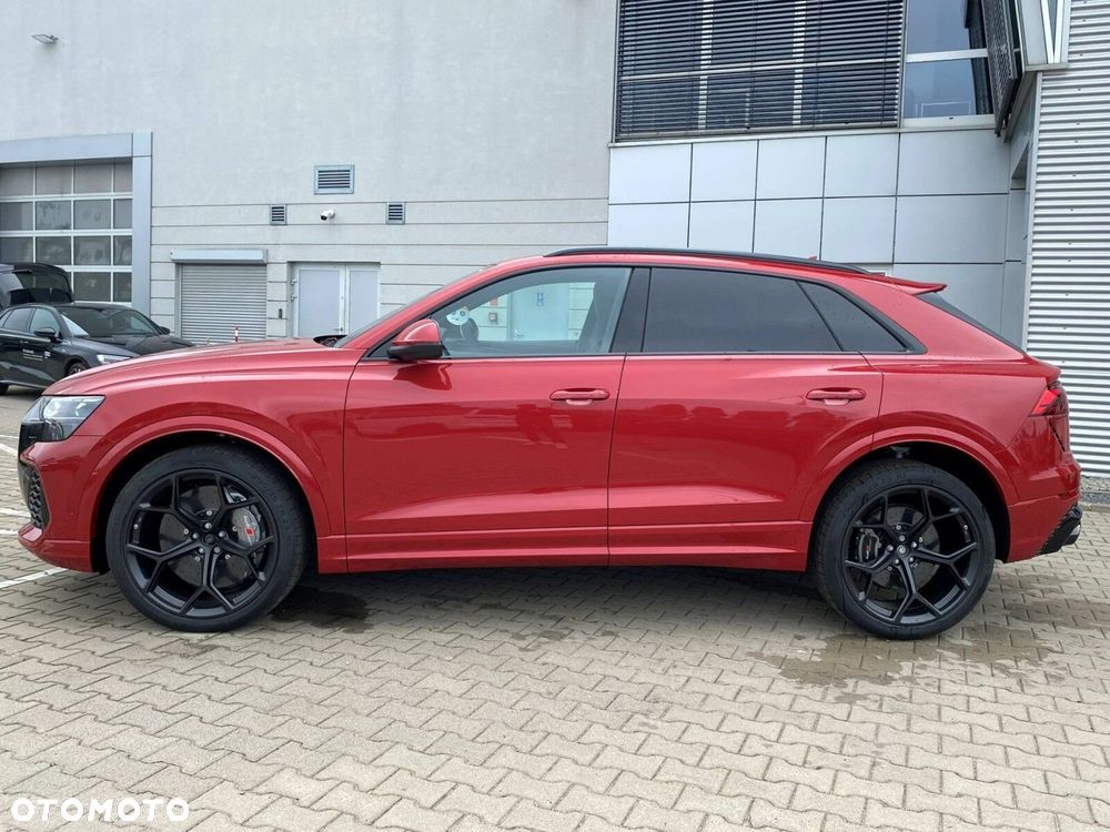 Audi RS Q8 - 3