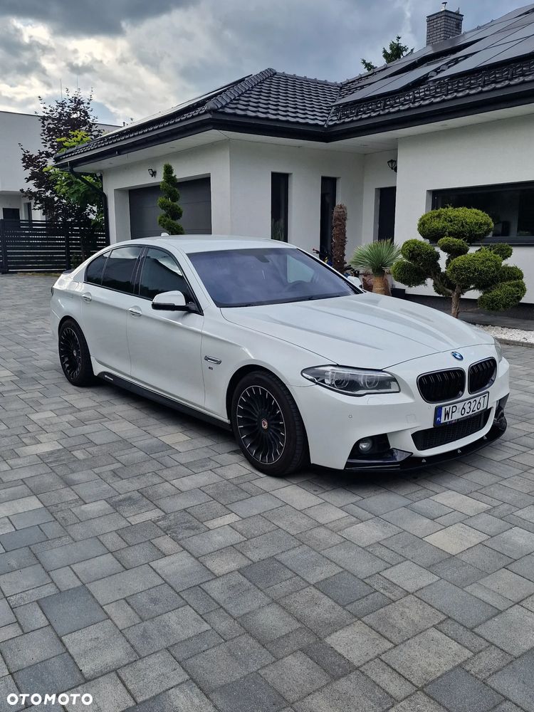 BMW Seria 5 530d xDrive - 11