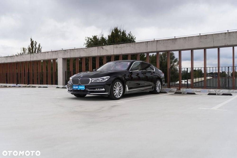BMW Seria 7 - 15