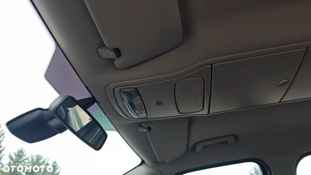 Ford Galaxy 2.0 TDCi Titanium - 9
