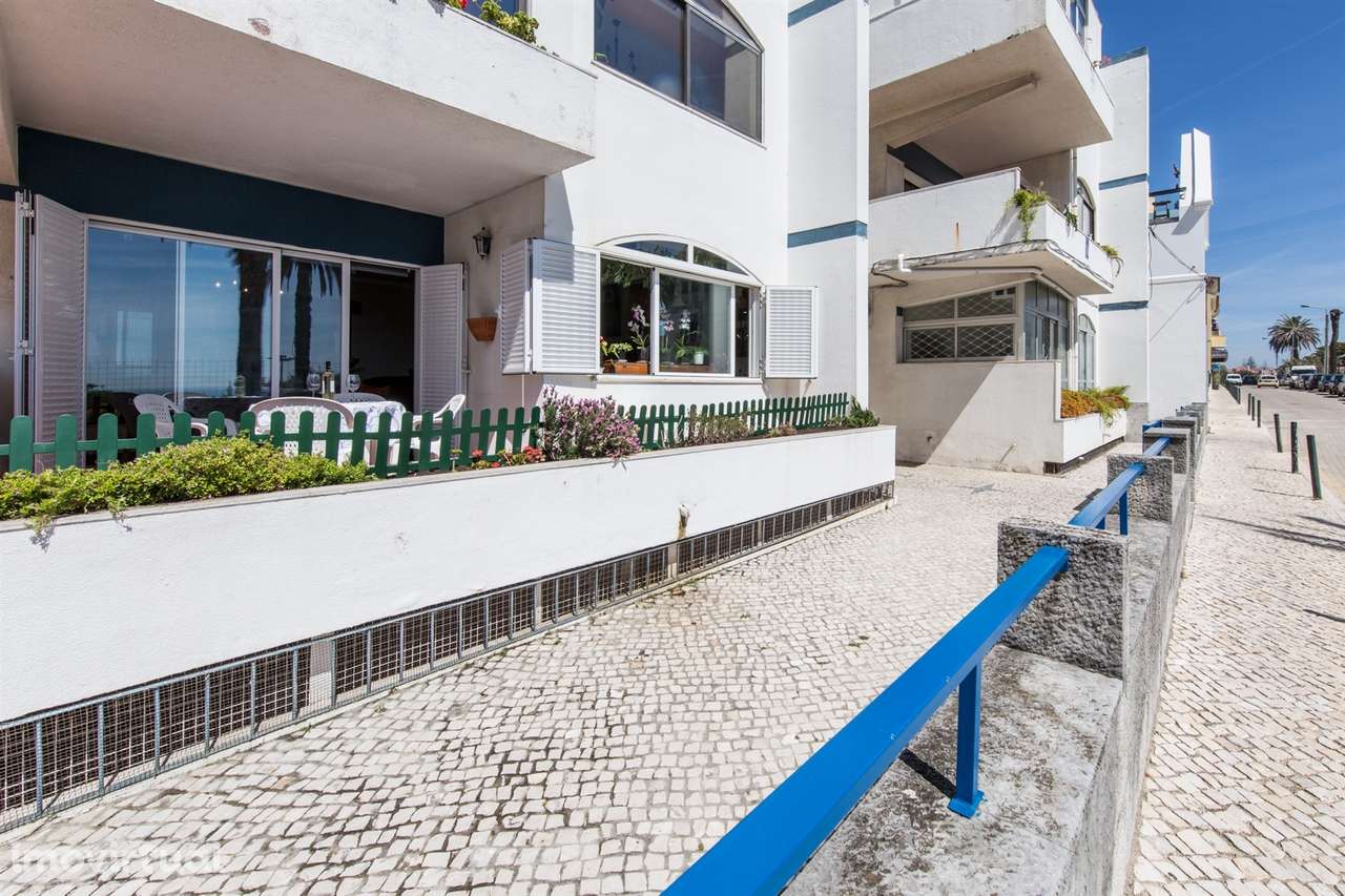 Apartamento 4 assoalhadas a 2 min a pé da praia Do Tamariz. - Grande imagem: 3/37
