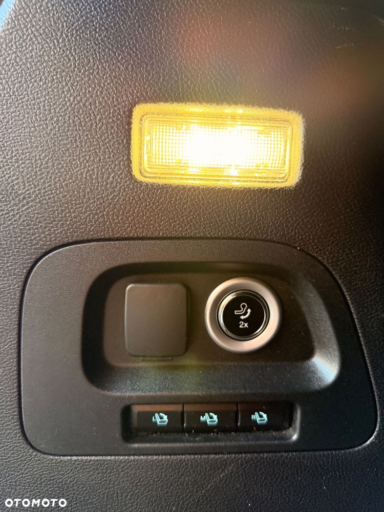 Ford S-Max 2.0 EcoBlue Twin-Turbo ST-Line - 34