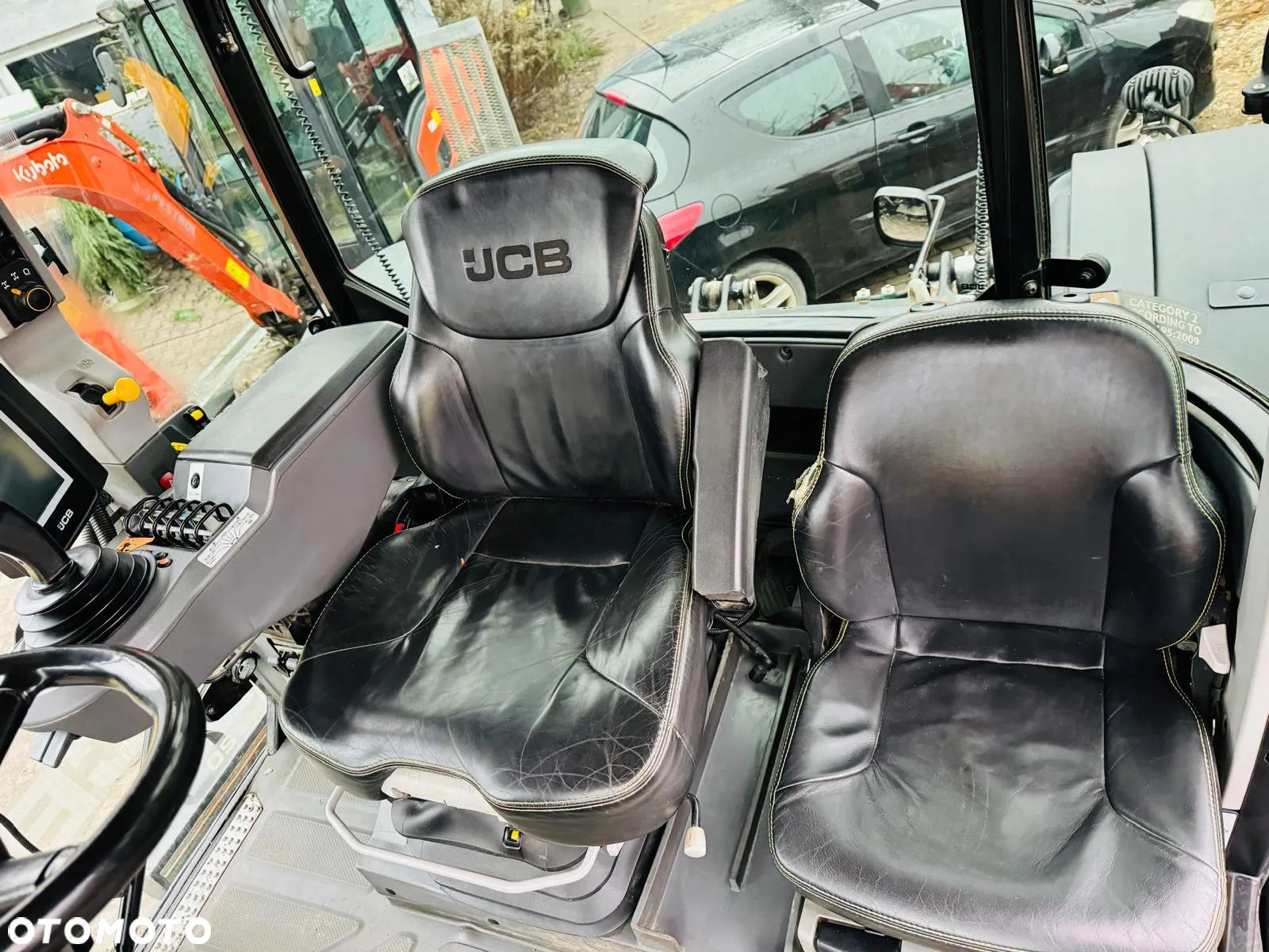 JCB FASTRAC 4220 - 16