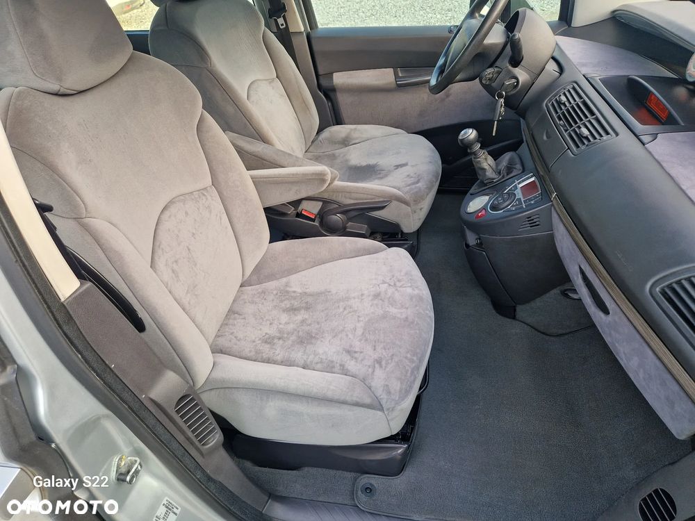 Citroën C8 2.0 HDi Confort - 15