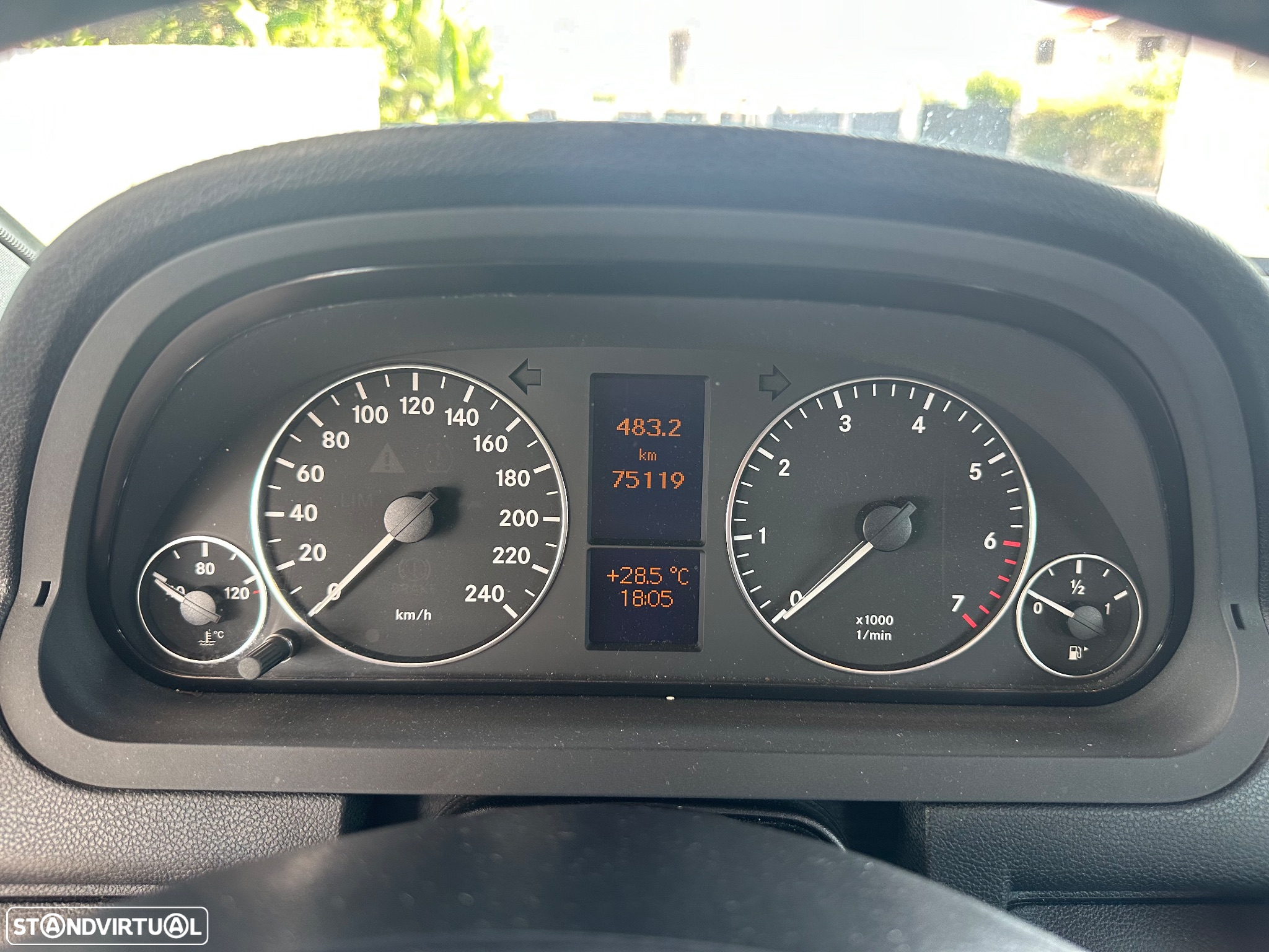 Mercedes-Benz A 160 Avantgarde BlueEfficiency - 13