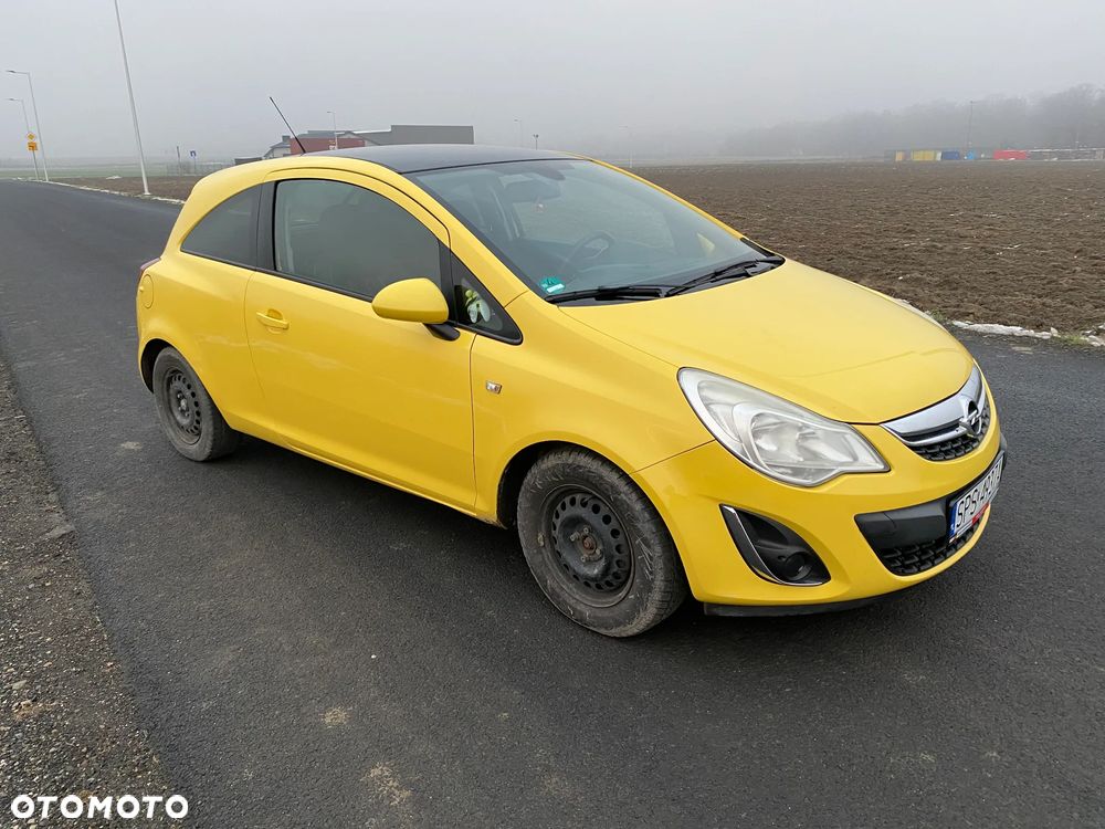 Opel Corsa 1.4 16V Color Edition - 2