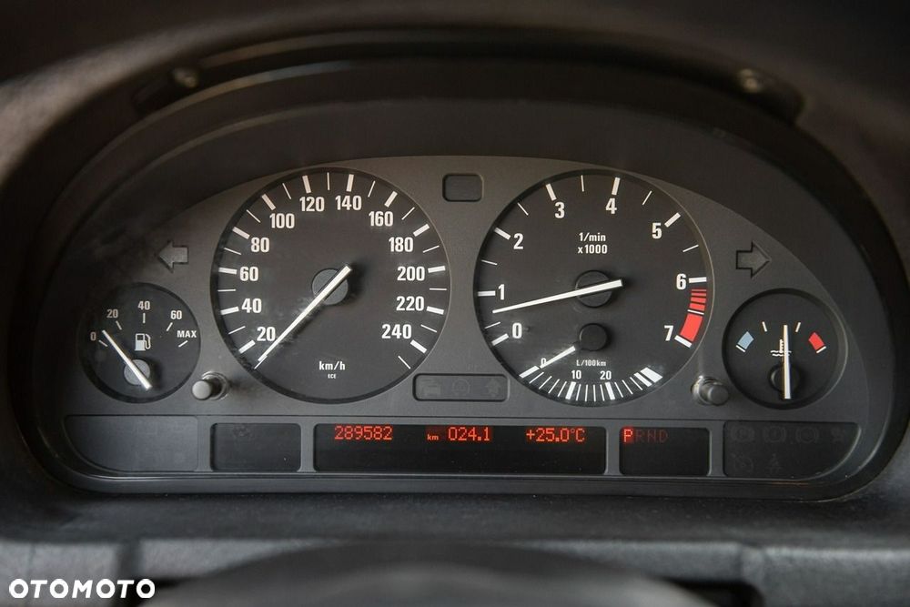 BMW X5 3.0 i Edition Exclusive Sport - 26
