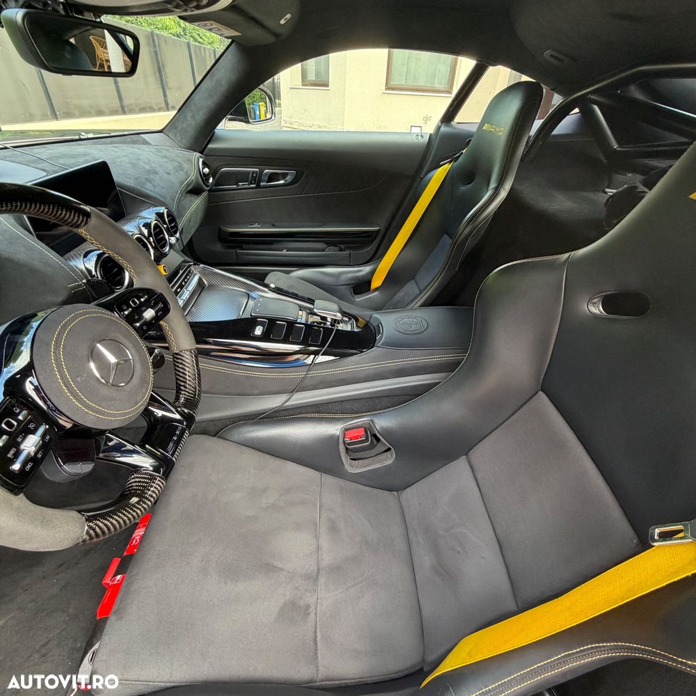 Mercedes-Benz AMG GT - 22