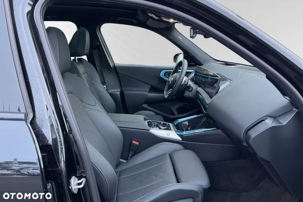 BMW X3 20 xDrive - 11