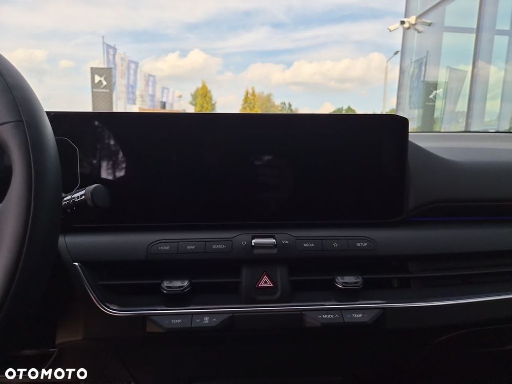 Kia K4 - 16
