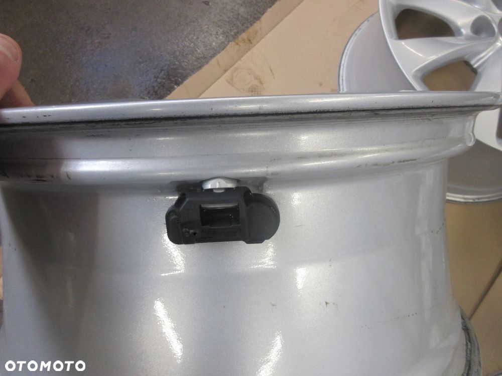 KOŁA FELGI ALUMINIOWE ALUFELGI OPEL INSIGNIA A 18 - 6