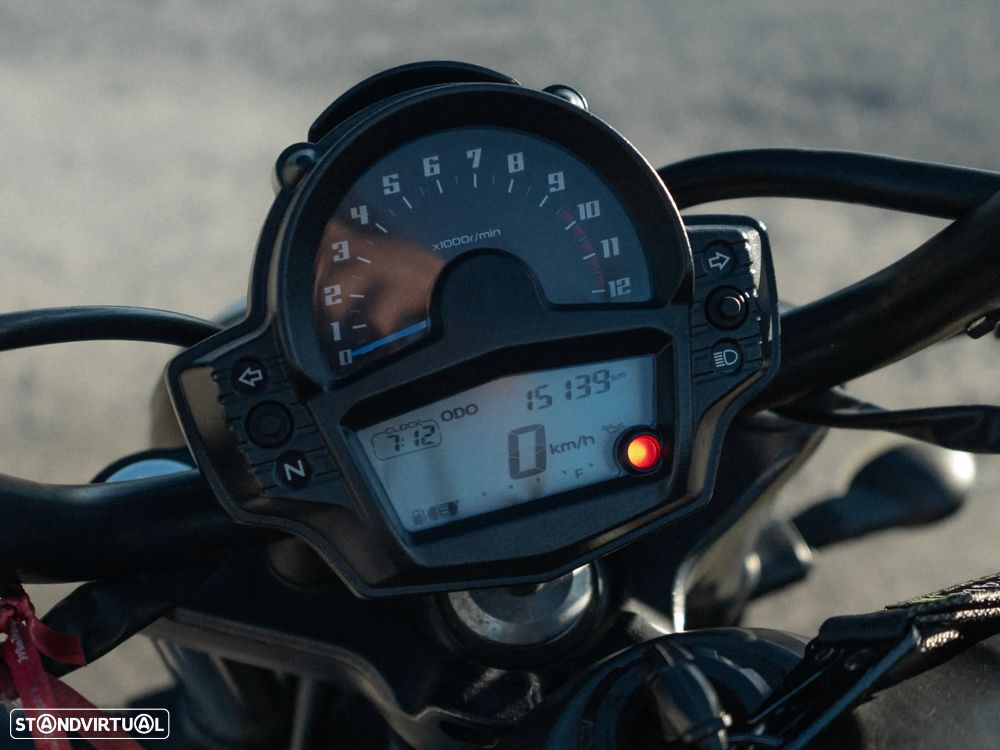 Kawasaki Vulcan S - 1