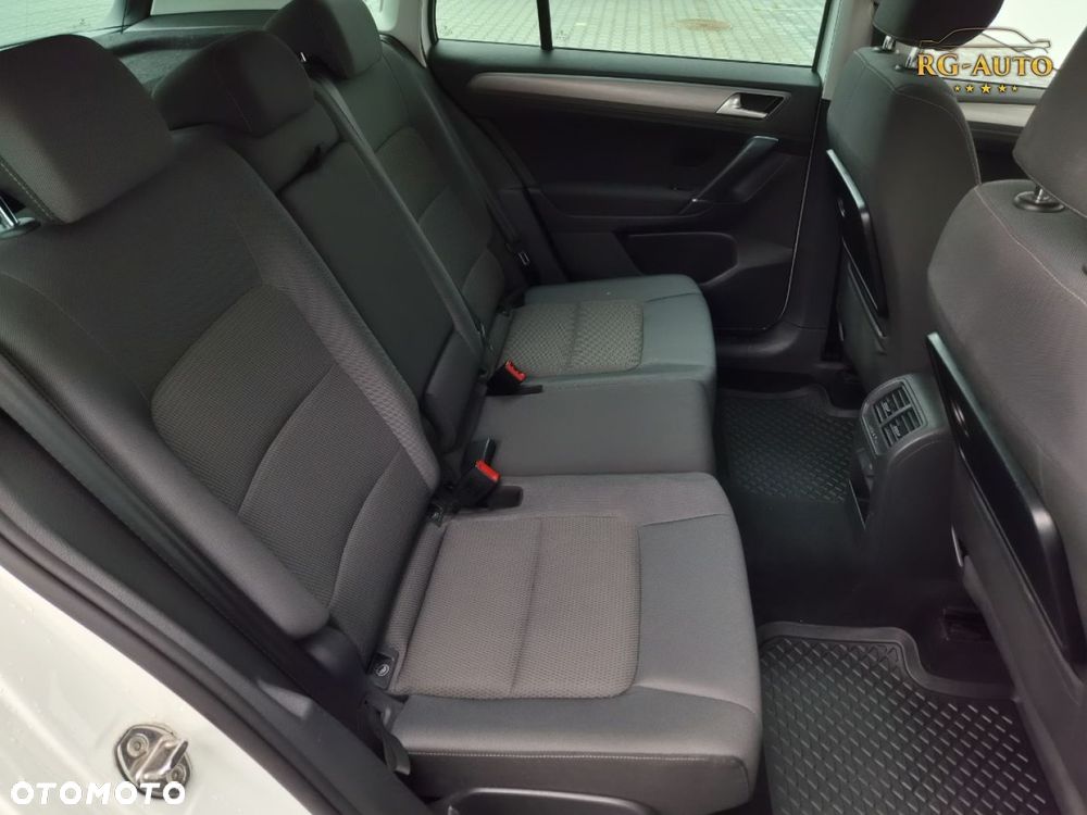 Volkswagen Golf Sportsvan - 28