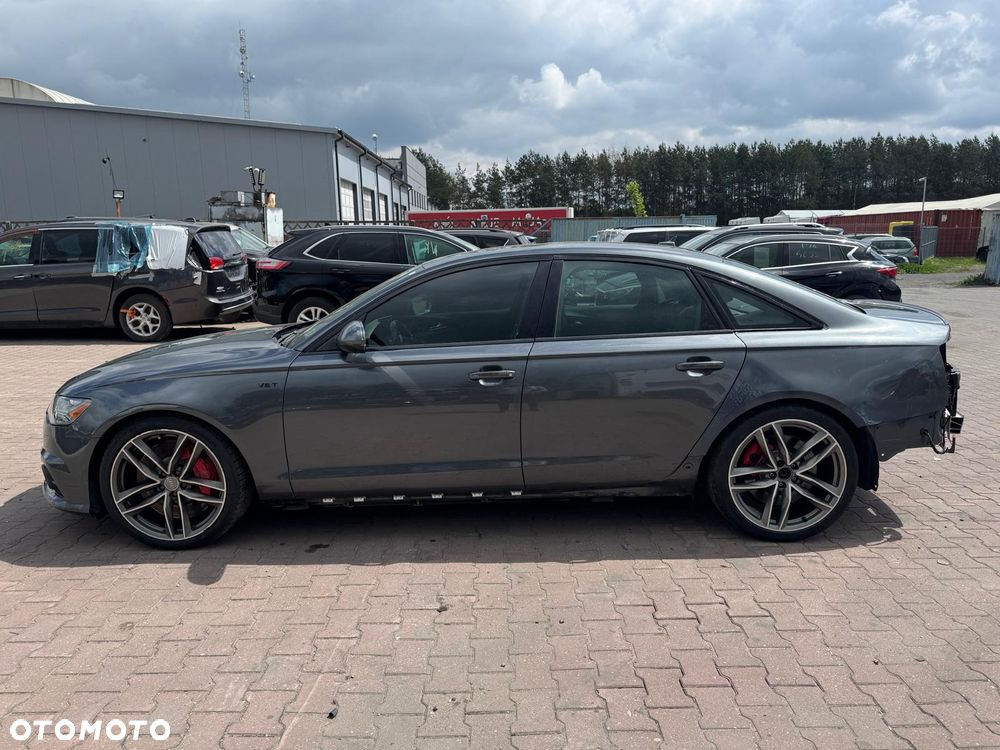 Audi S6 Limousine - 6