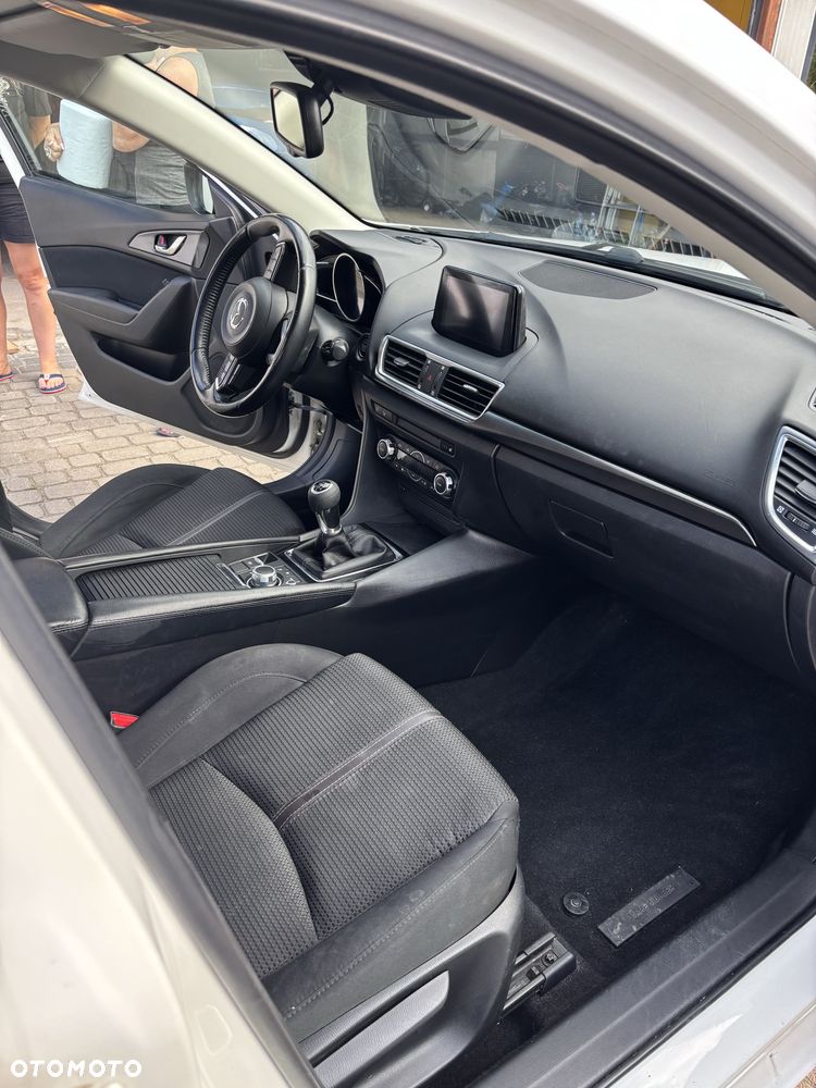 Mazda 3 - 6