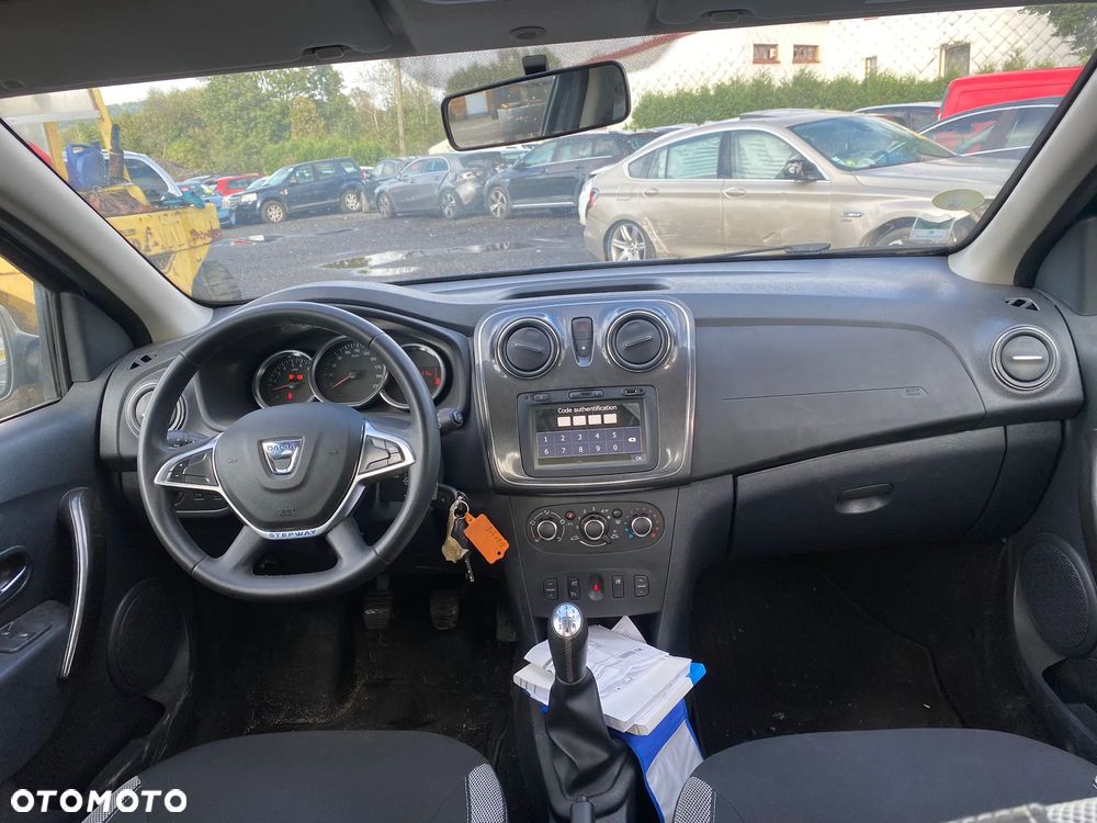 Dacia Sandero Stepway Blue dCi 95 Prestige - 10