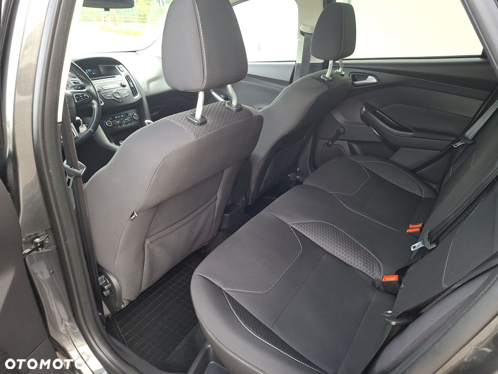 Ford Focus - 6
