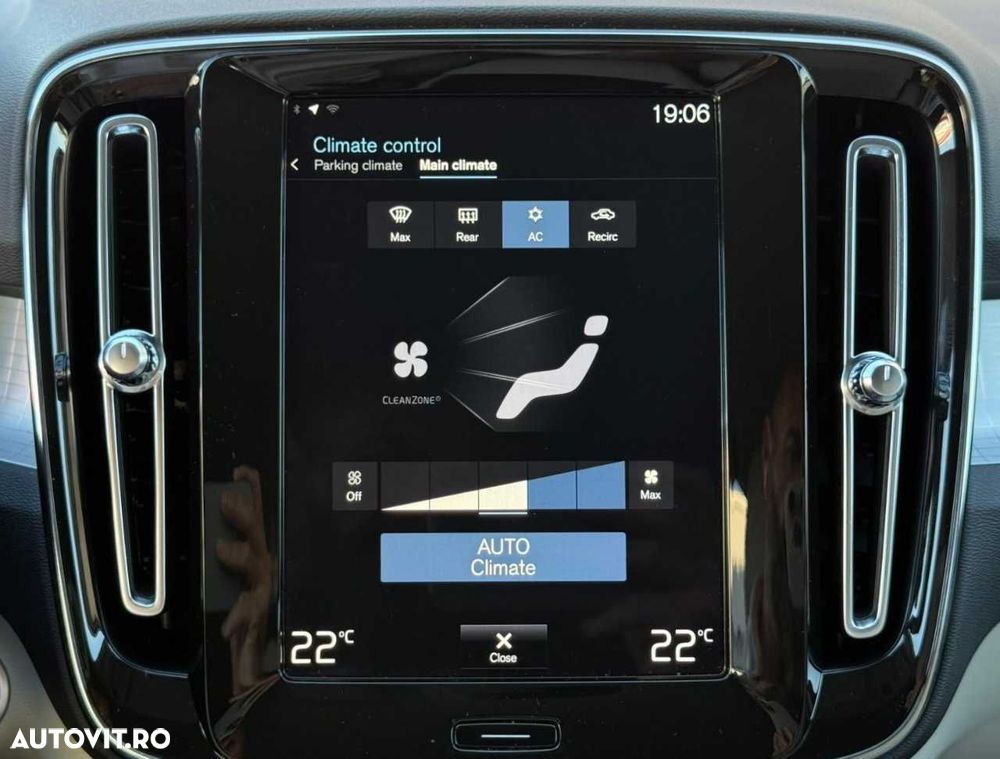 Volvo XC 40 - 31