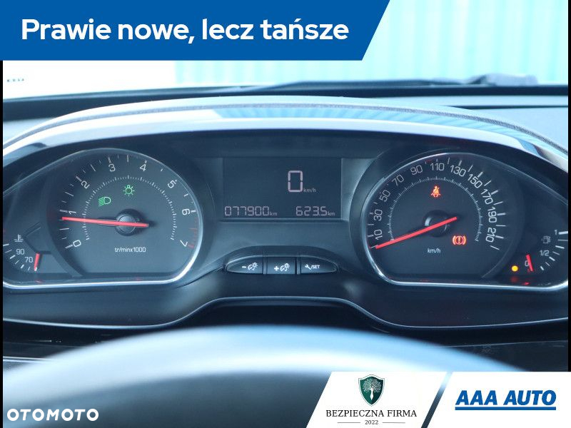 Peugeot 208 - 12