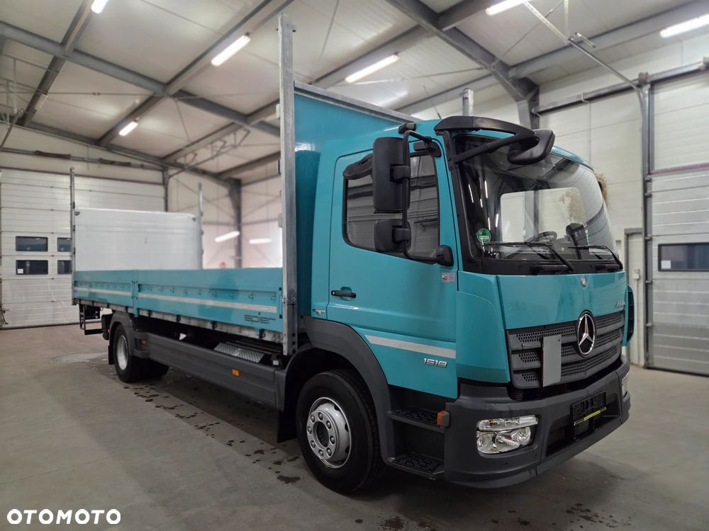 Mercedes-Benz atego 1518