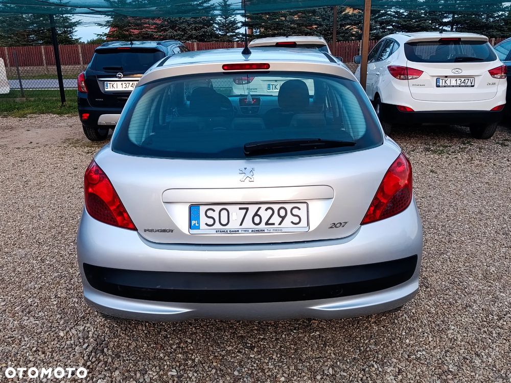 Peugeot 207 75 forever - 25