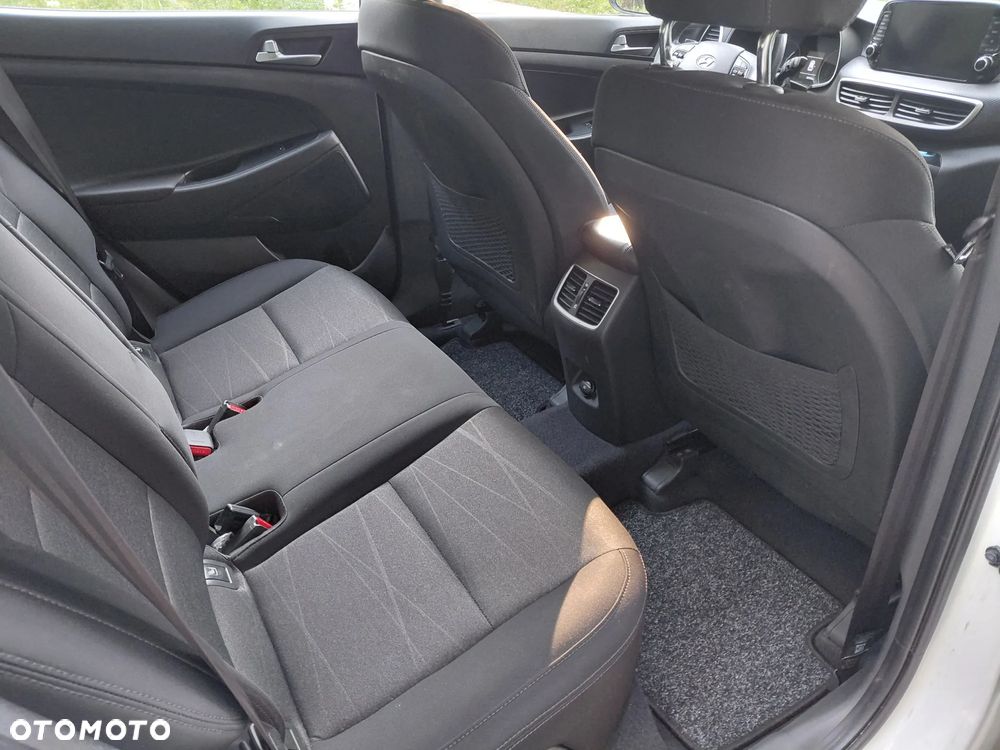 Hyundai Tucson blue 1.6 CRDi 4WD DCT Premium - 9