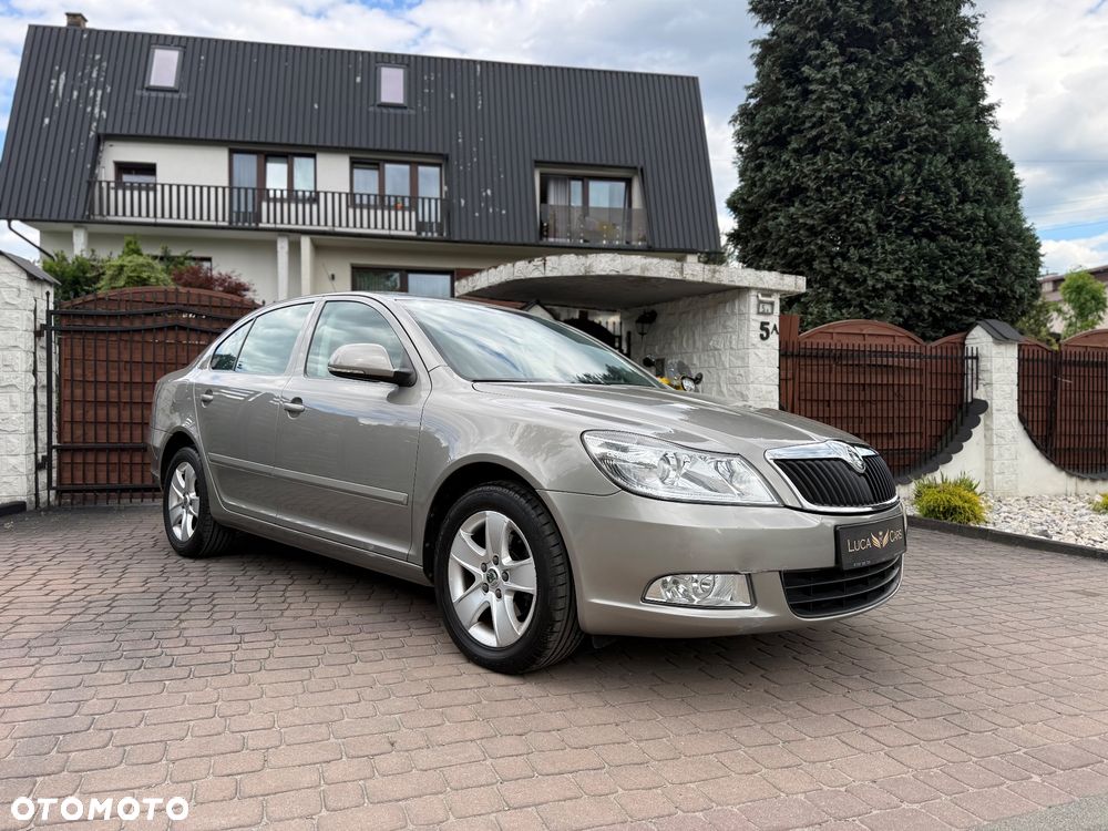 Skoda Octavia 1.6 Selection - 2
