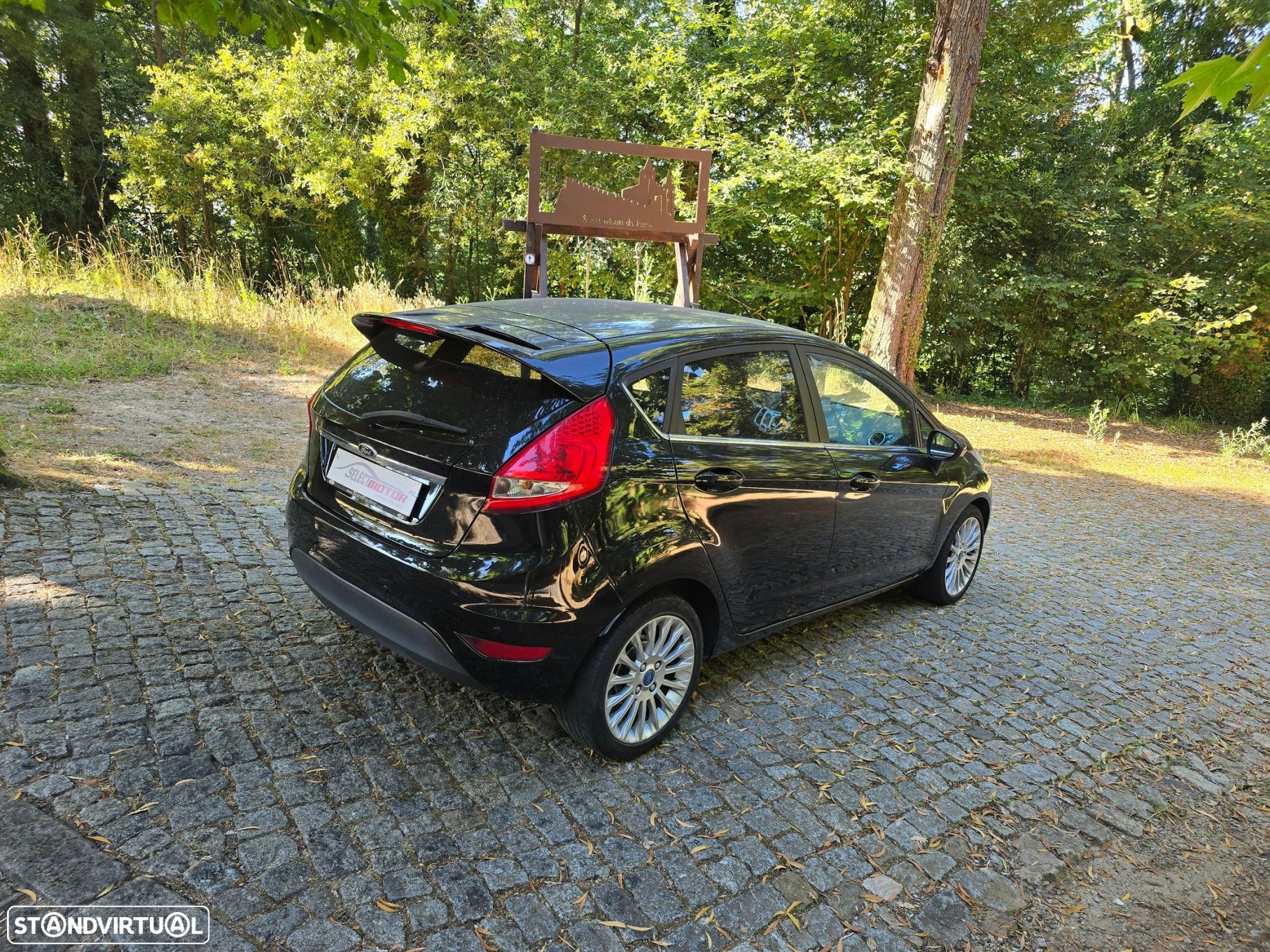Ford Fiesta 1.4 Titanium Aut. - 10