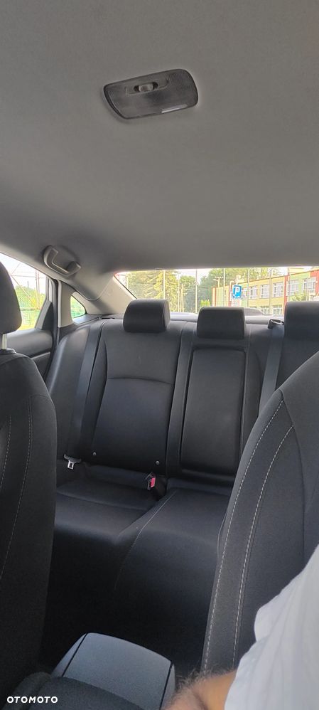 Honda Civic 2.0 i-VTEC LX CVT - 18