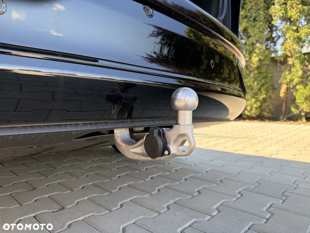XPeng G9 94.6 kWh AWD Performance - 23
