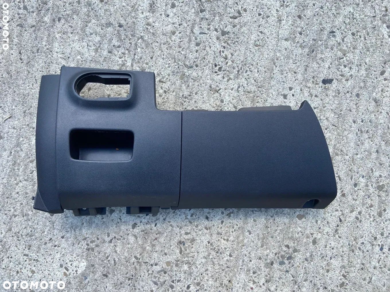 Schowek półka osłona lewa deski Opel Corsa E - 1