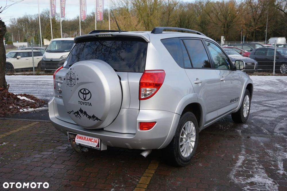 Toyota RAV4 2.2 D-CAT 4x4 Sol - 3