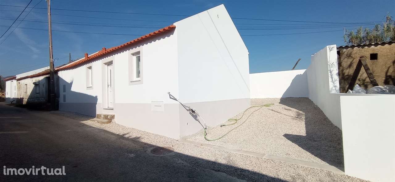 Moradia T1 Venda em Ventosa,Alenquer - Grande imagem: 2/20