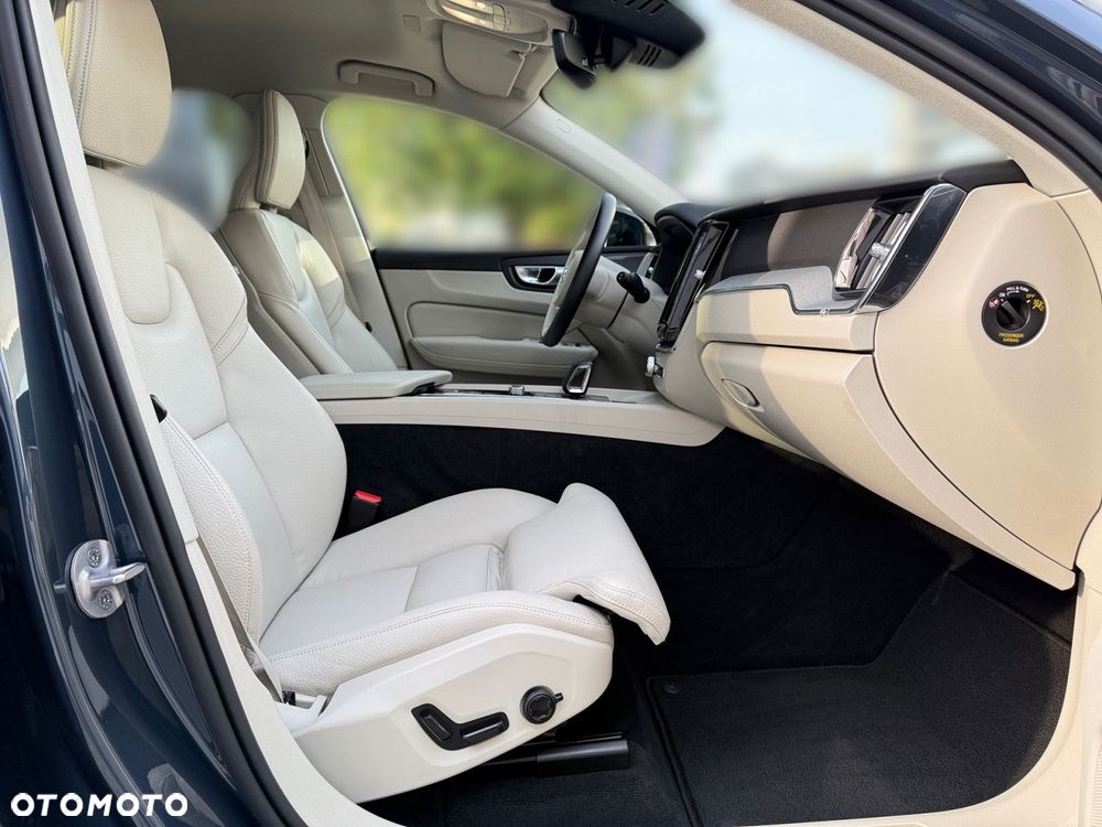 Volvo XC 60 - 27