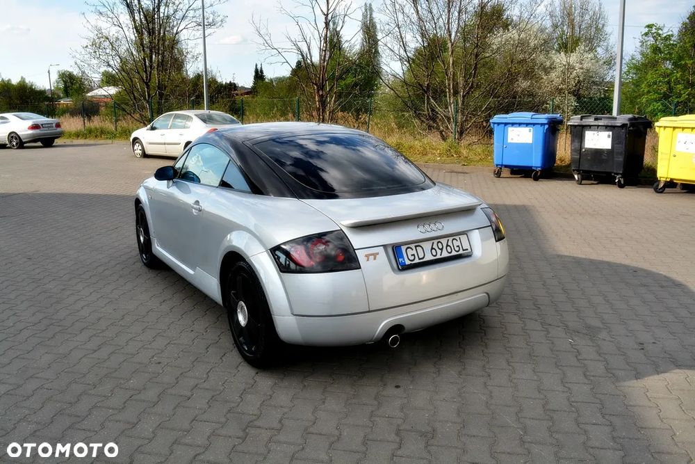 Audi TT Coupé 1.8 T - 16