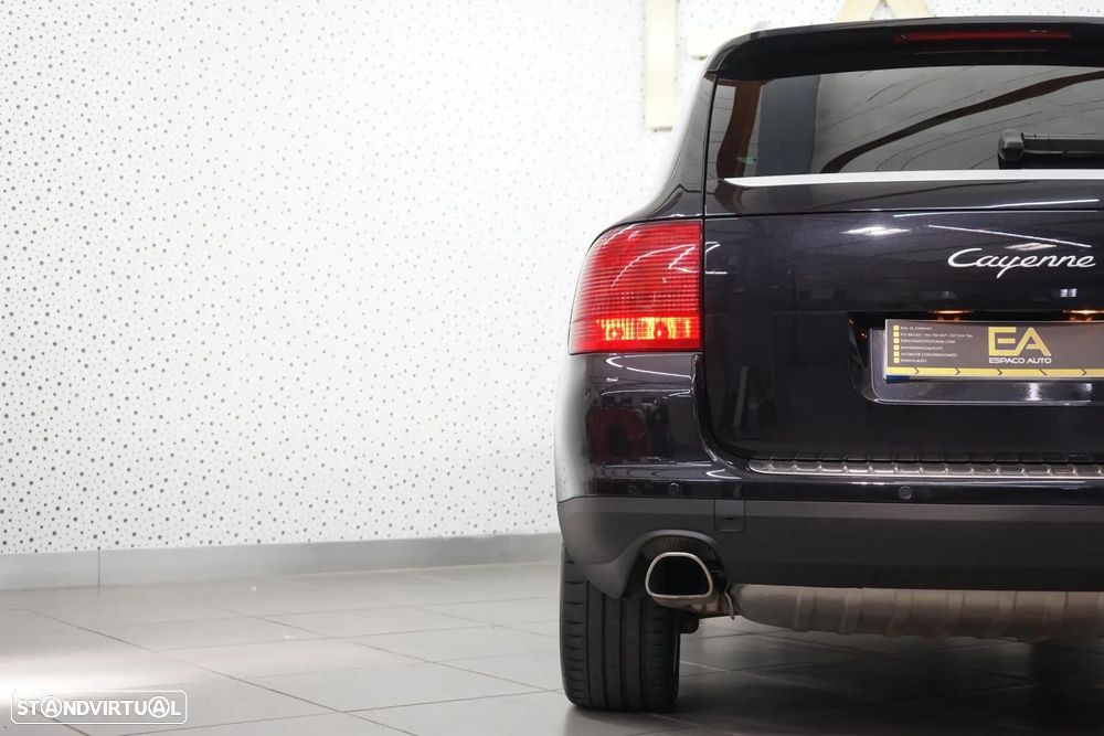 Porsche Cayenne Tiptronic — fotografia 7