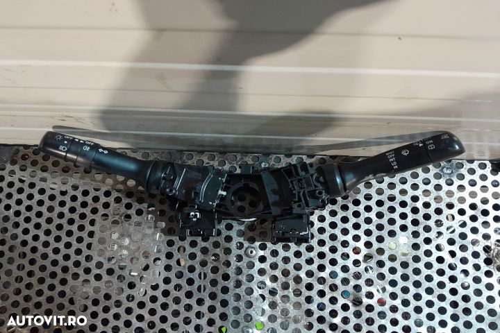 ANSAMBLU MANETE SEMNALIZARE + STERGATOARE 173848 Toyota Aygo 1 [2005 - 3