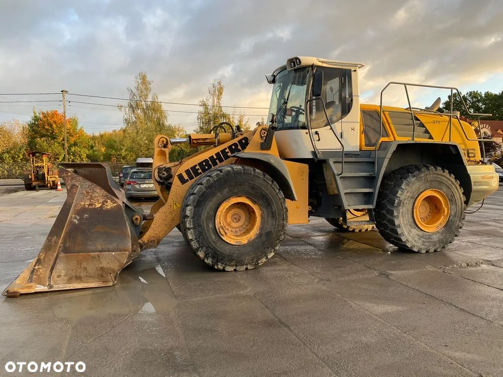 Liebherr L566 2plus2 - 1