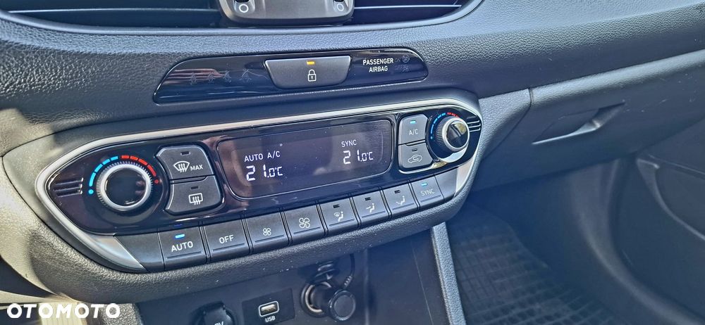 Hyundai i30 - 28